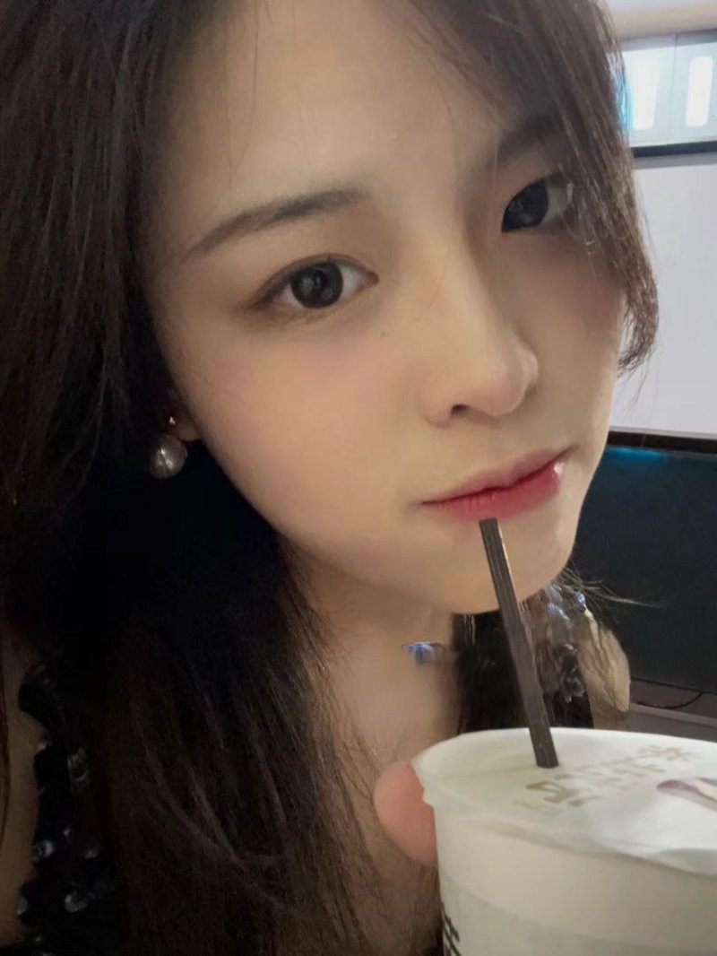 青岛大学研究生情侣私密性爱视频意外流出 跪地撅屁股掰开骚逼口交鸡巴 像母狗一样哀求被抽插到高潮 火辣玩法全曝光 - 18J.TV